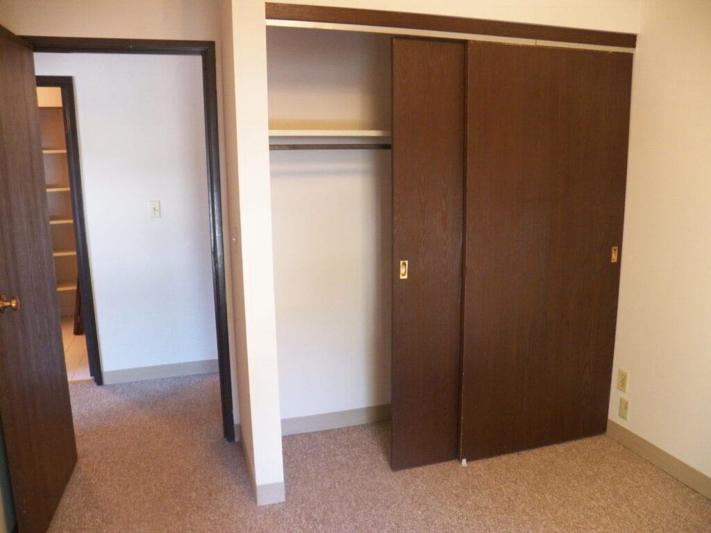 Willowood ReillyJoseph offers low apartments in Southeastern, Wisconsin.