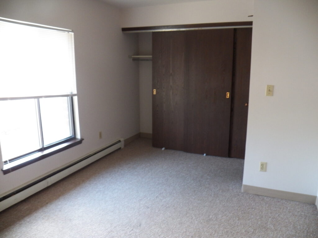 Willowood ReillyJoseph offers low apartments in Southeastern, Wisconsin.